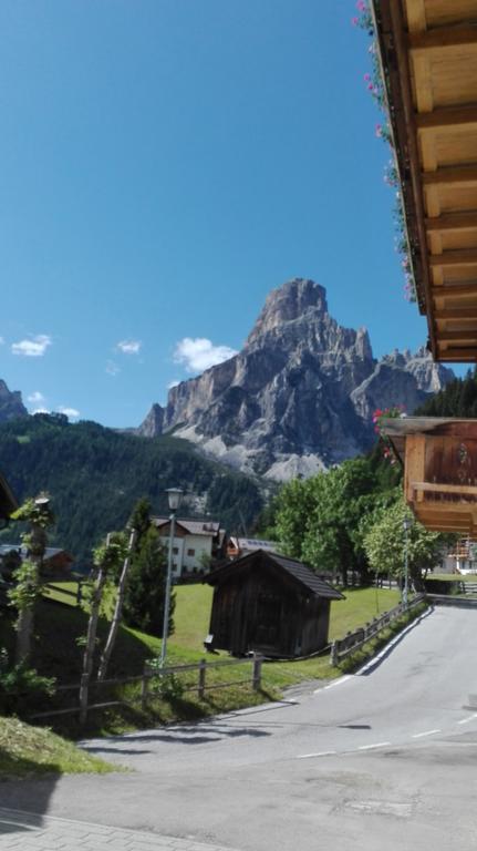 Pensione Valbona Corvara In Badia Exterior foto